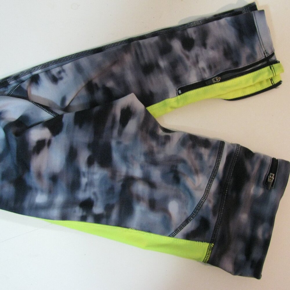 **Champion Leggings Duodry XS Gray Black Camo Print Lime Green Trim